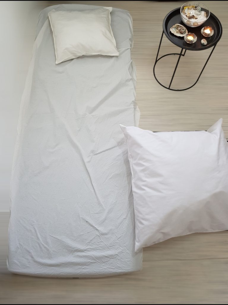 מזרן על הרצפה בקליניקה